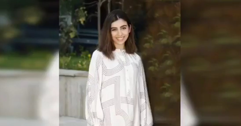 Roja Omidakhsh - gallery photo